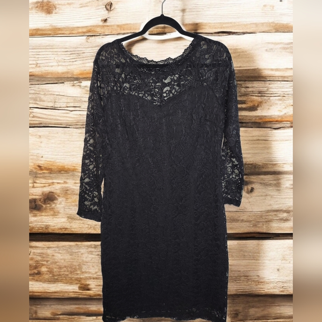 Lily & Lola Dress Size Xl
